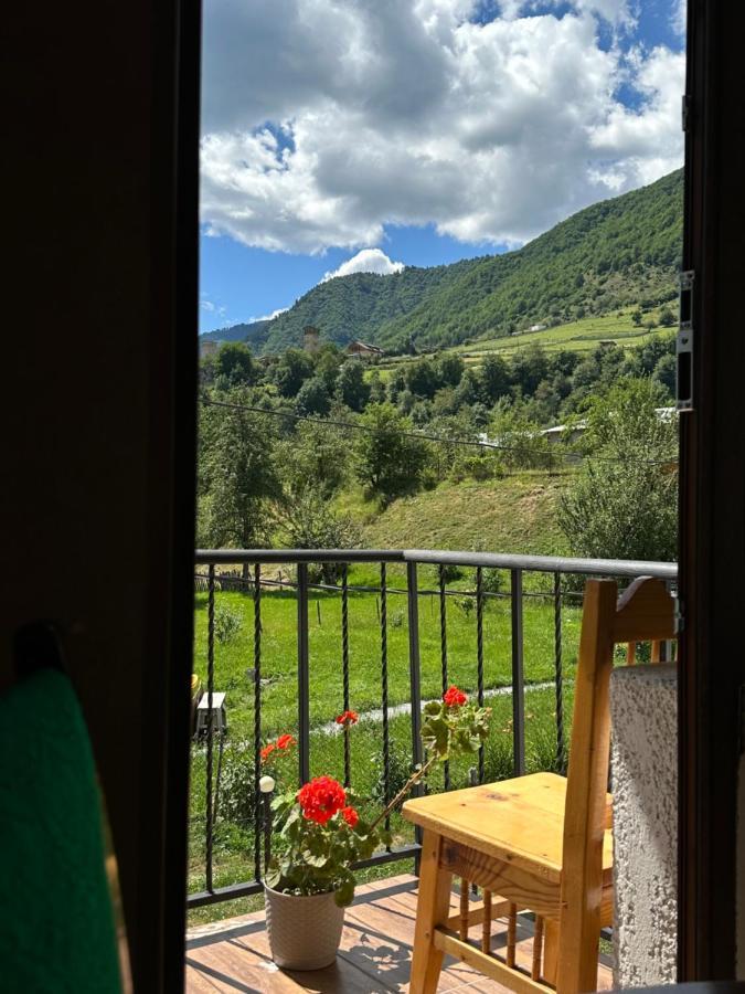 Bala'S House Hotel Mestia Kültér fotó